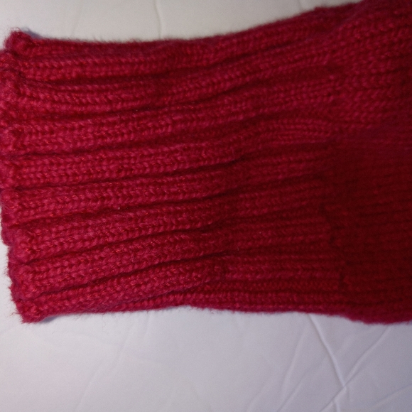 Women's sanctuary red/ cranberry sweater size large cotton and acrylic - Picture 6 of 6